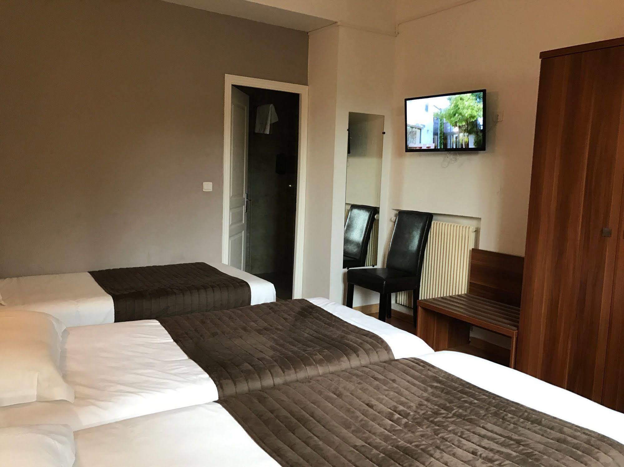 Hotel & Appartements Acqua Dolce Eccica-Suarella  Екстериор снимка