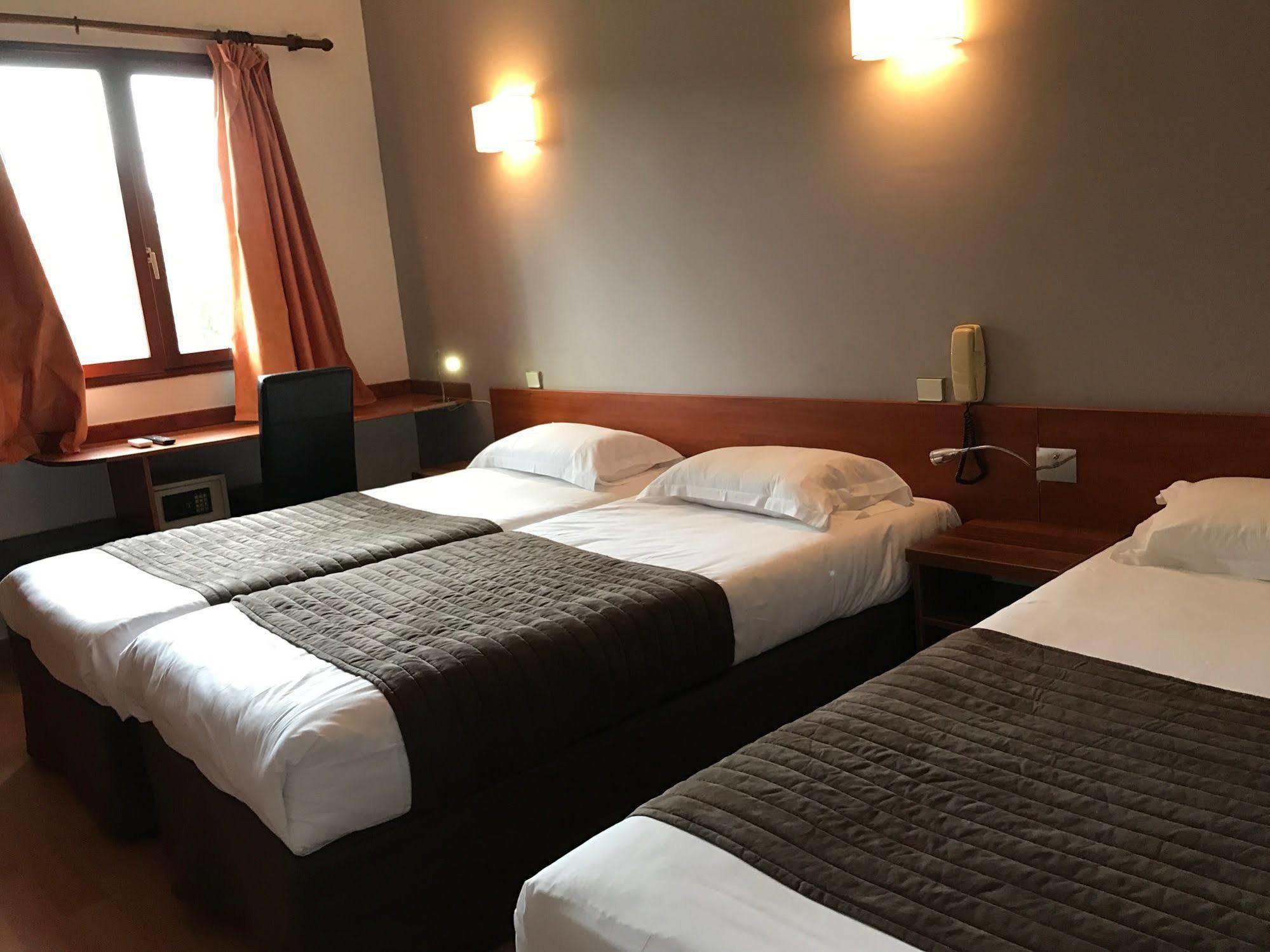 Hotel & Appartements Acqua Dolce Eccica-Suarella  Екстериор снимка